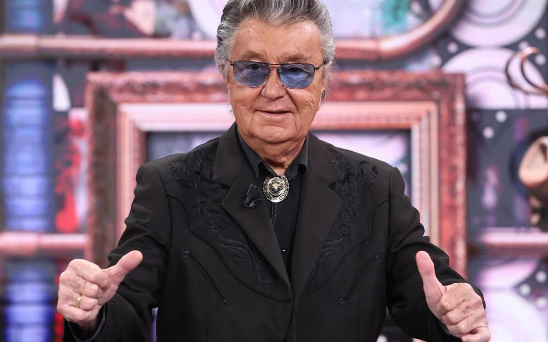 Bobby Solo annulla il concerto a Castiglione del Lago per la “presenza dei chironomidi”. Cosa è successo