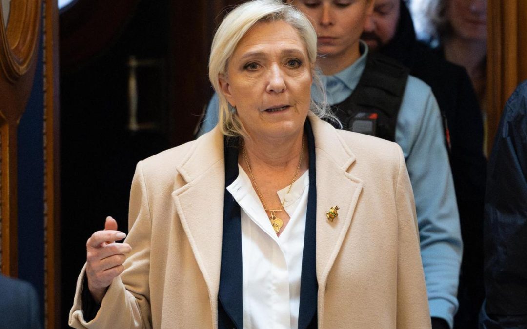 Marine Le Pen alla sbarra il 7 luglio, il futuro presidenziale: “Combatterò per le mie idee”