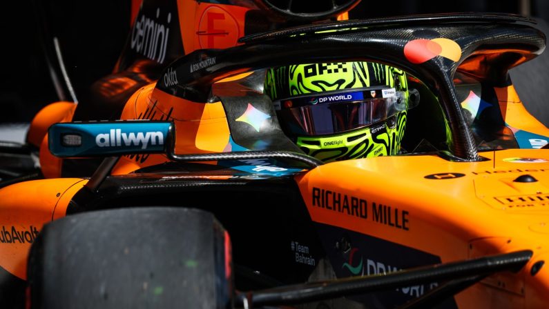 F1, Norris in pole a Budapest. Le due Ferrari inseguono: Hamilton 2° (sotto investigazione), Leclerc 3°