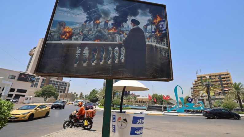 Iran-Usa, Trump: “1000 missili pronti”. Teheran: “Rispettati gli impegni sulla tregua”