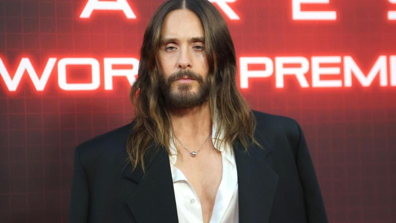 Jared Leto e presunti abusi sessuali, quattro donne lo denunciano