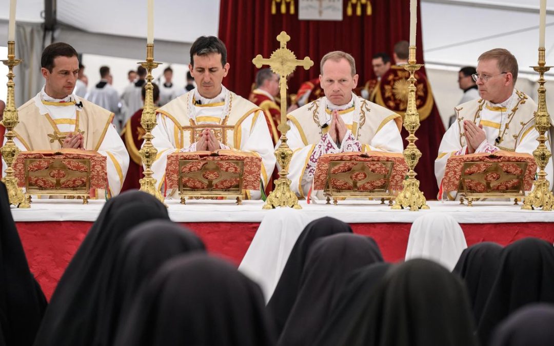 Lefebvriani, chi sono: la storia della Fraternità San Pio X