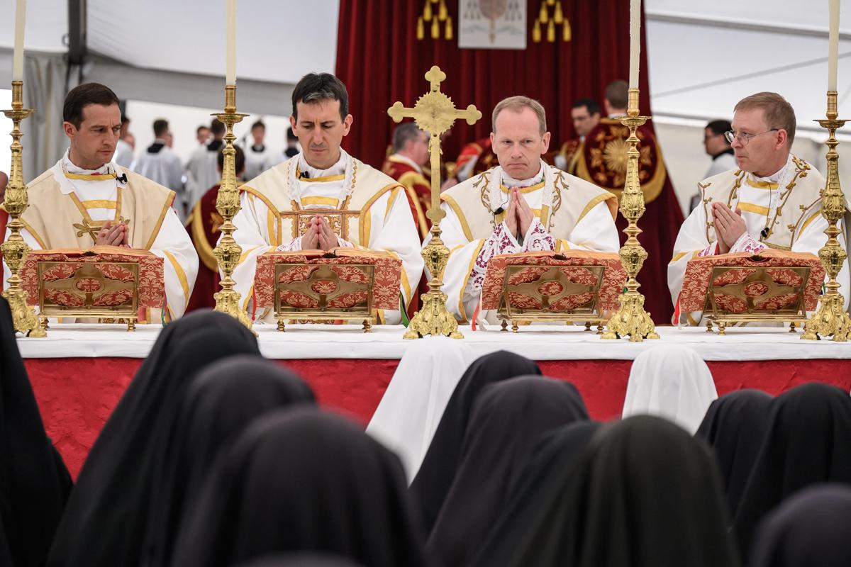 https://www.quotidianodelsud.it/wp-content/uploads/2026/07/lefebvriani-afp.jpeg