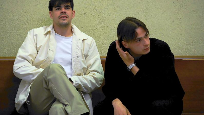 “Condotta moralmente discutibile ma nessuna prova di stupro da Lucarelli jr e Apolloni”, le motivazioni dell’assoluzione