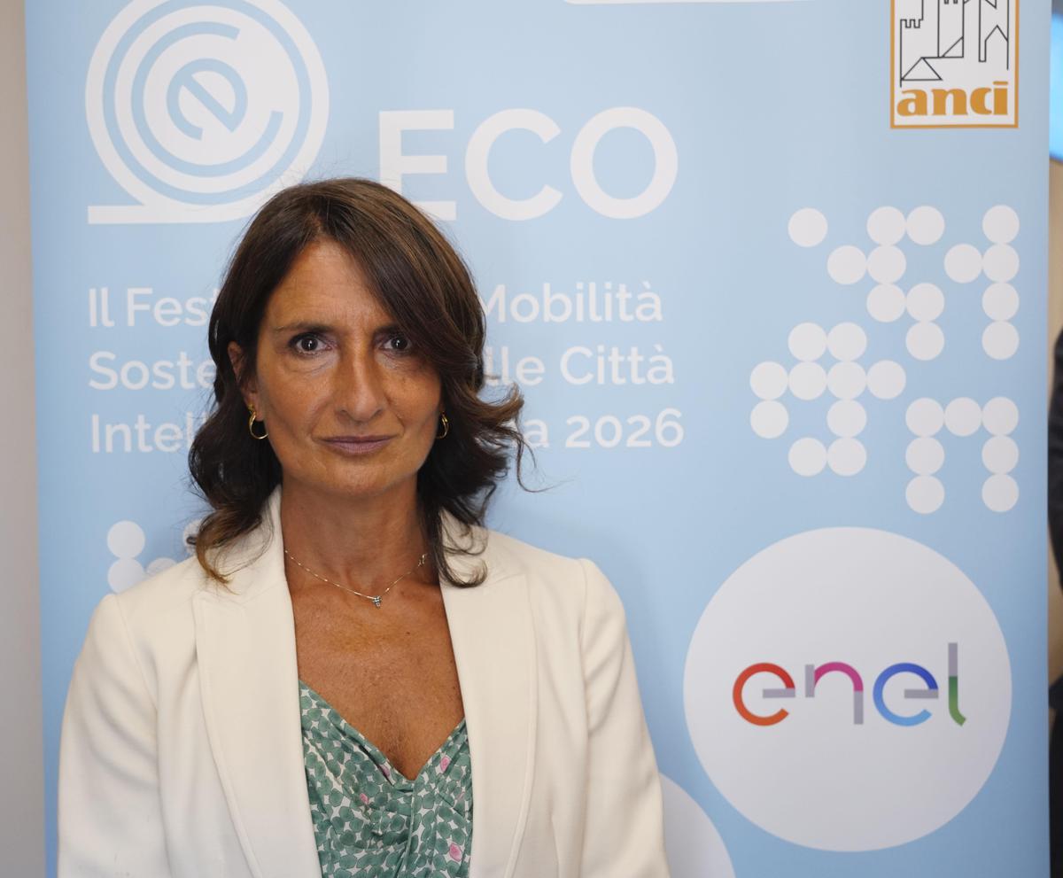 https://www.quotidianodelsud.it/wp-content/uploads/2026/07/maria-annunziata-giaconia-direttore-operations-regionale-di-trenitalia-eco-6-luglio-2026.jpeg