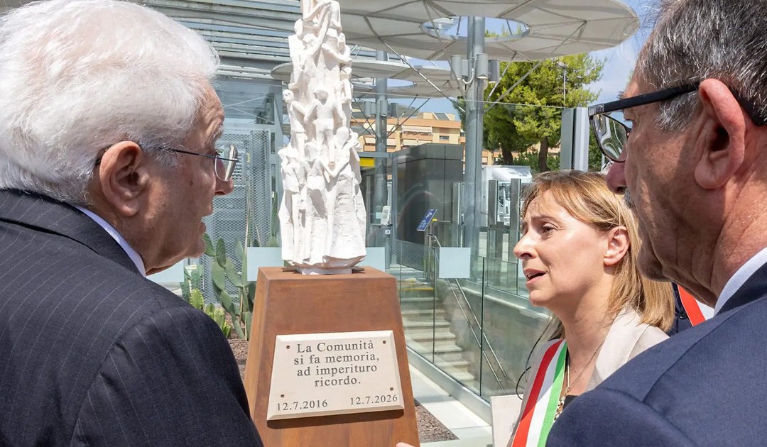 Dieci anni fa l’incidente ferroviario sulla Andria – Corato: Mattarella alla cerimonia – Video