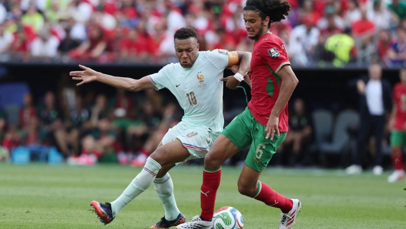Francia-Marocco, vantaggio di Mbappé tra le proteste e furia Brahim Diaz: cos’è successo