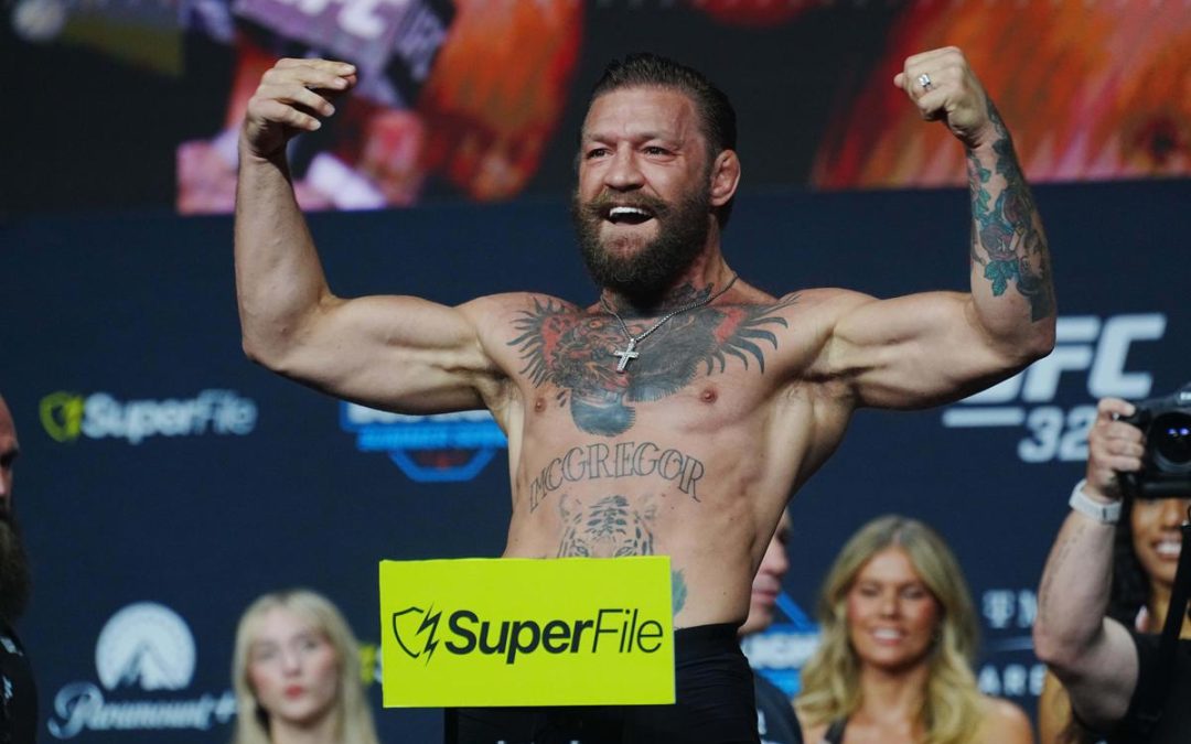 McGregor vs Holloway, oggi nell’UFC 329: orario e dove vederlo in tv