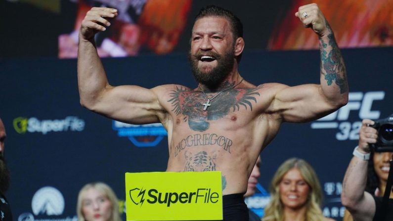 McGregor vs Holloway, oggi nell’UFC 329: orario e dove vederlo in tv