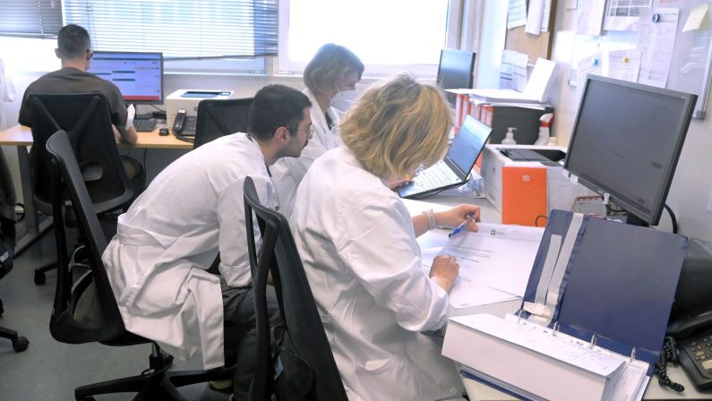 Uap “Ministero sospenda l’iter sulle tariffe sanitarie e ascolti gli erogatori”