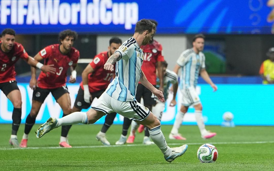 Argentina, Messi furioso dopo rigore sbagliato: “Ho deluso tutti”