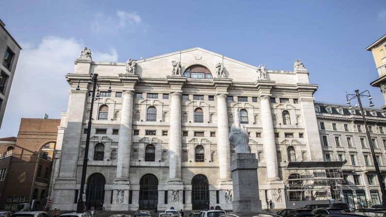 Borsa, lusso alla prova delle trimestrali: tra segnali di ripresa e incognite globali