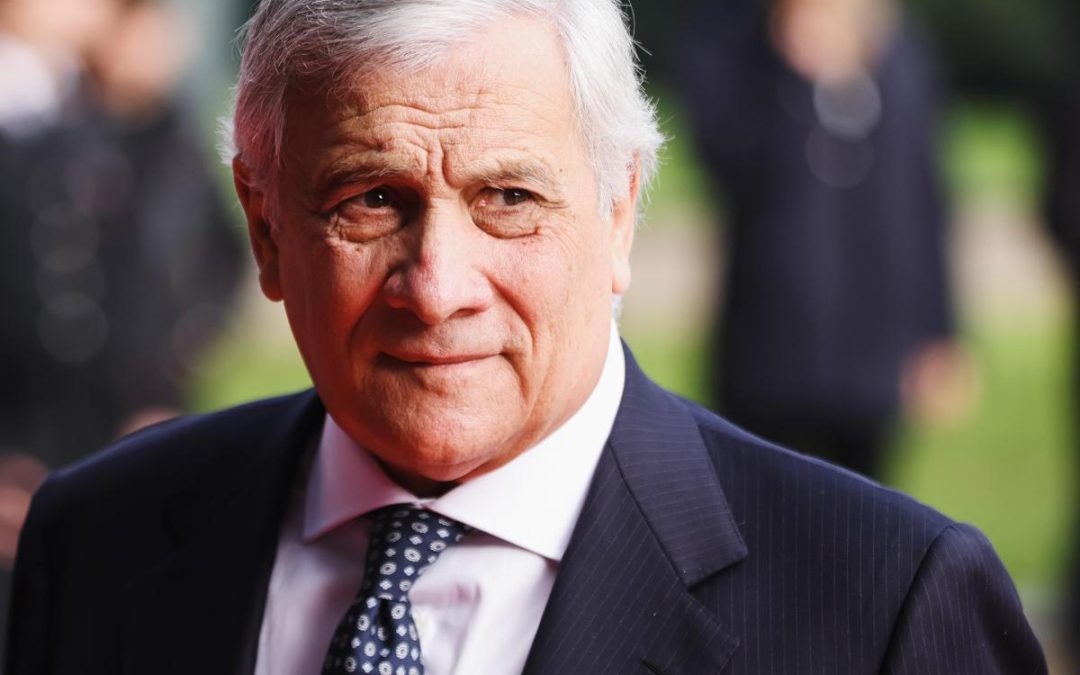 Villa Taverna, ricevimento Usa per 250 anni dell’Indipendenza. Tajani: “Amicizia tra Italia e Stati Uniti più forte di ogni polemica”