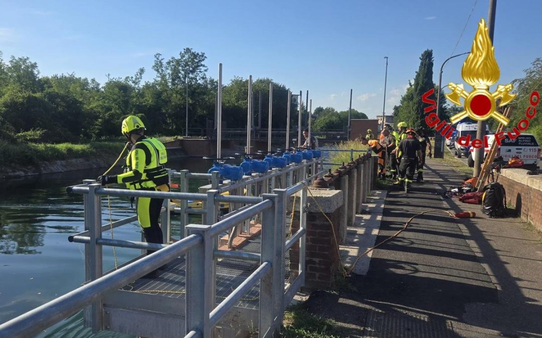 Milano, si tuffa in Canale Villoresi e muore: recuperato corpo 25enne