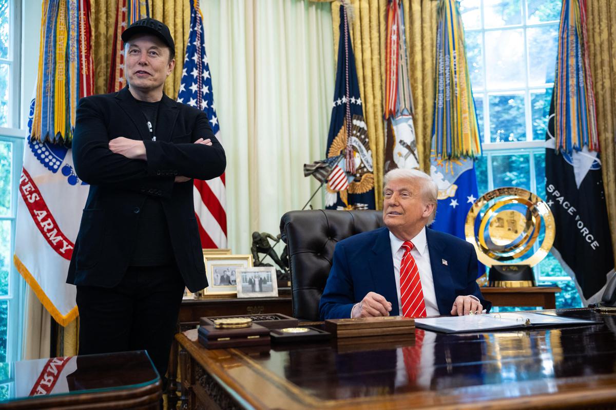 https://www.quotidianodelsud.it/wp-content/uploads/2026/07/musk-trump-0806-fg.jpeg