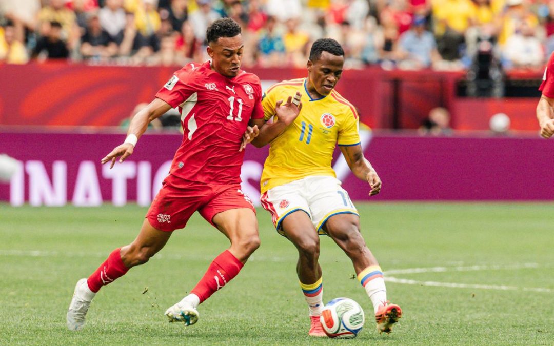 Svizzera-Colombia, proteste ai Mondiali: elvetici chiedono due rigori e un rosso