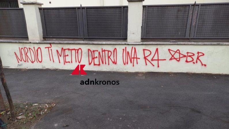 “Nordio ti metto dentro una R4”, scritta choc firmata Br a Roma