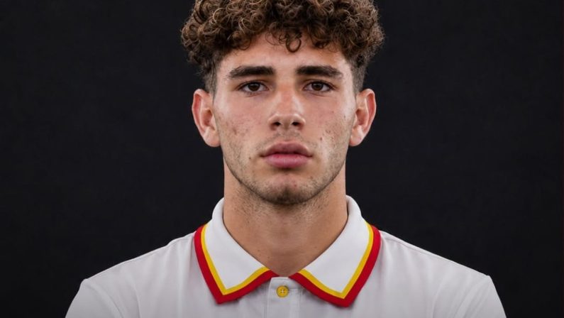 Calciomercato, Serie B: il Catanzaro ufficializza Pafundi