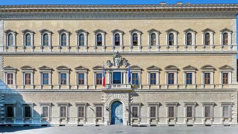 Il 14 luglio di Palazzo Farnese diventa mondiale: al ricevimento anche Francia-Spagna