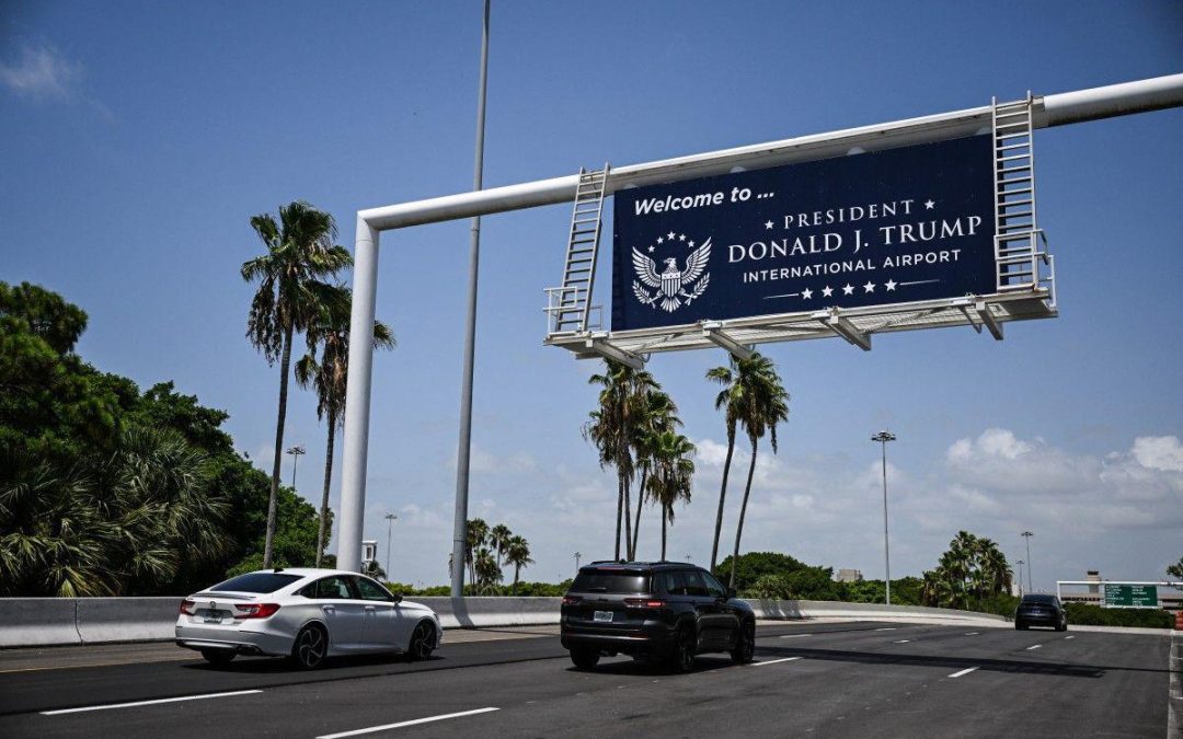 Da ponti e autostrade all’aeroporto di Palm Beach, Trump conquista la toponomastica Usa
