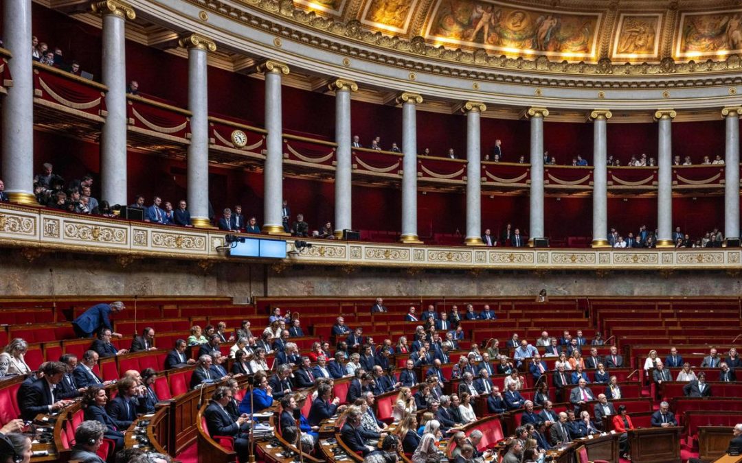 Francia, “diritto aiuto a morire” è legge. Macron: “Impegno mantenuto”