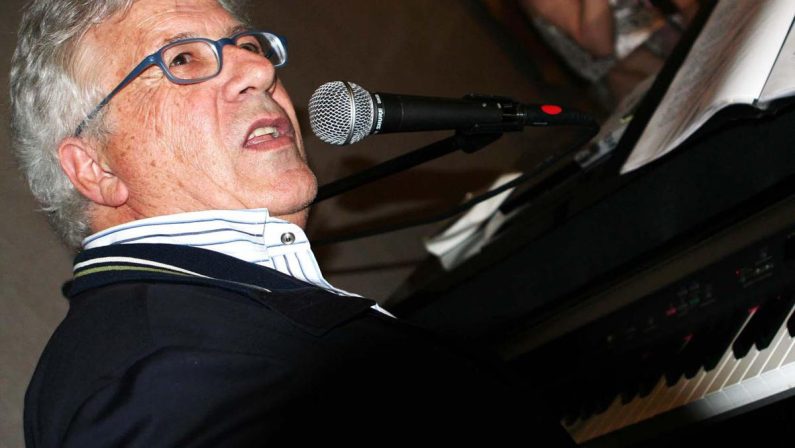 Peppino di Capri, il mondo della cultura e dello spettacolo ricorda il cantante