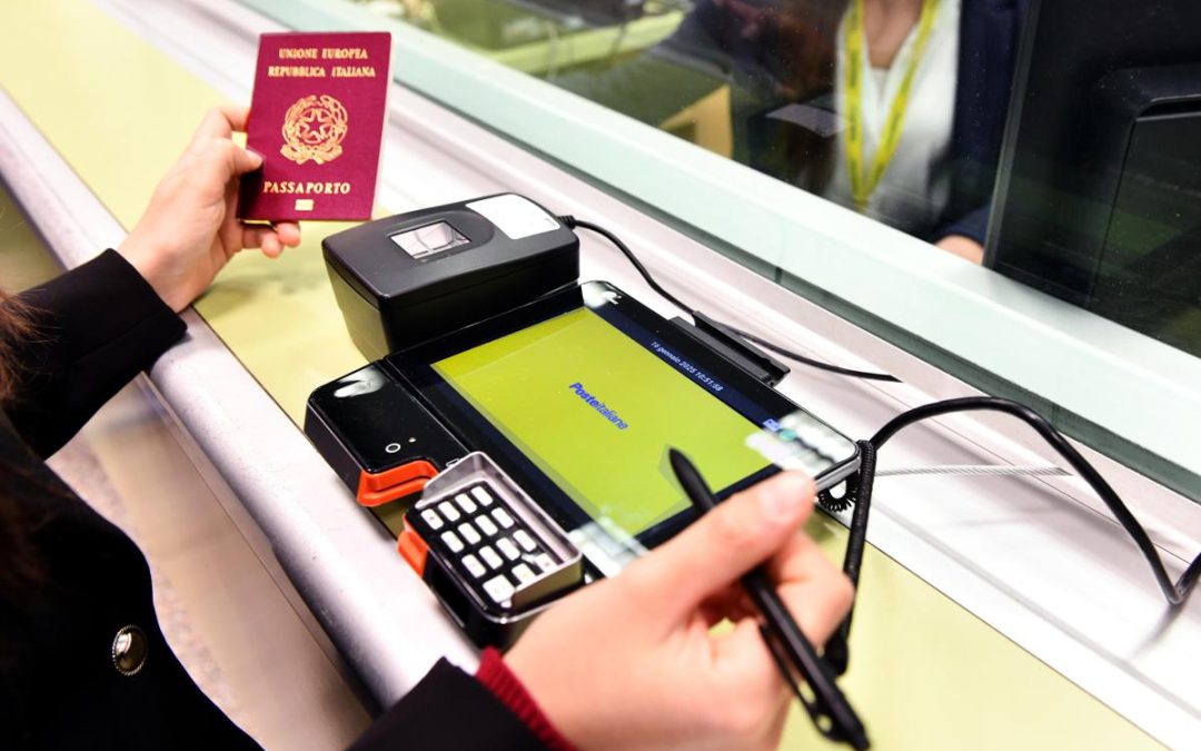 Poste, oltre 256 mila richieste gestite per rilascio passaporti