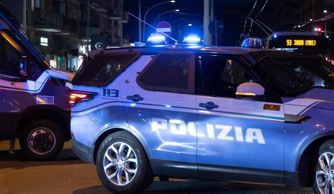 Blitz della Polizia tra Napoli e Gioia Tauro: un arresto e 23 denunce