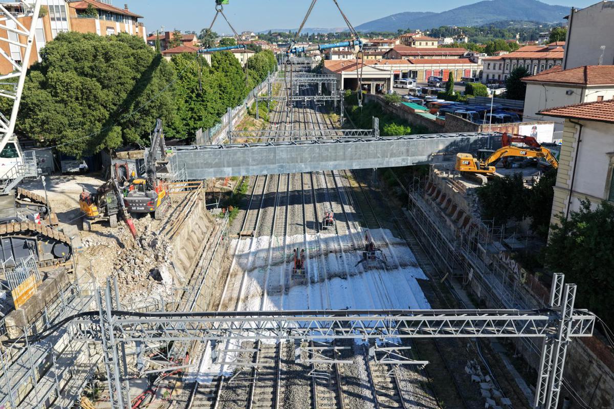 https://www.quotidianodelsud.it/wp-content/uploads/2026/07/pontealpino-rfi.jpeg