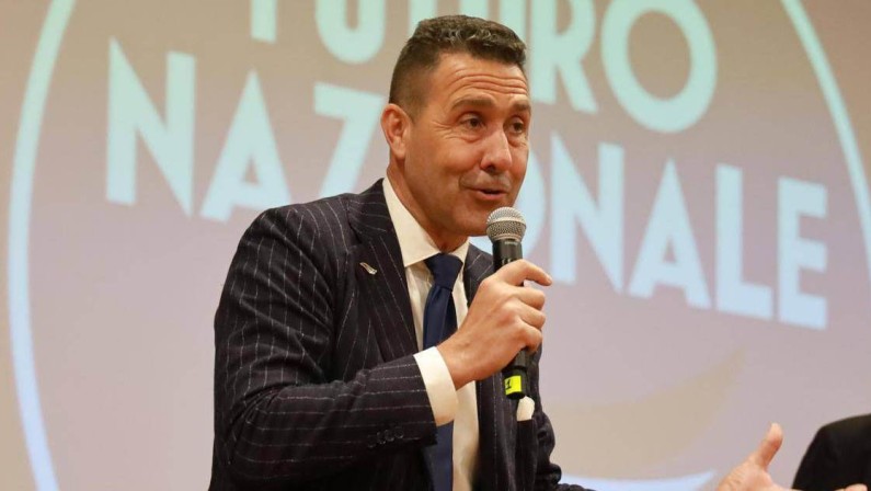 Prime crepe in Futuro Nazionale, in 600 lasciano il partito di Vannacci