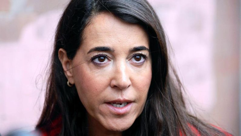 Legge su dispositivi digitali e bambini, Ronzulli (Fi): “Uniti è più facile portarla a casa”