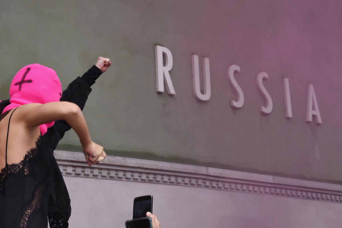 https://www.quotidianodelsud.it/wp-content/uploads/2026/07/russia-biennale.jpeg