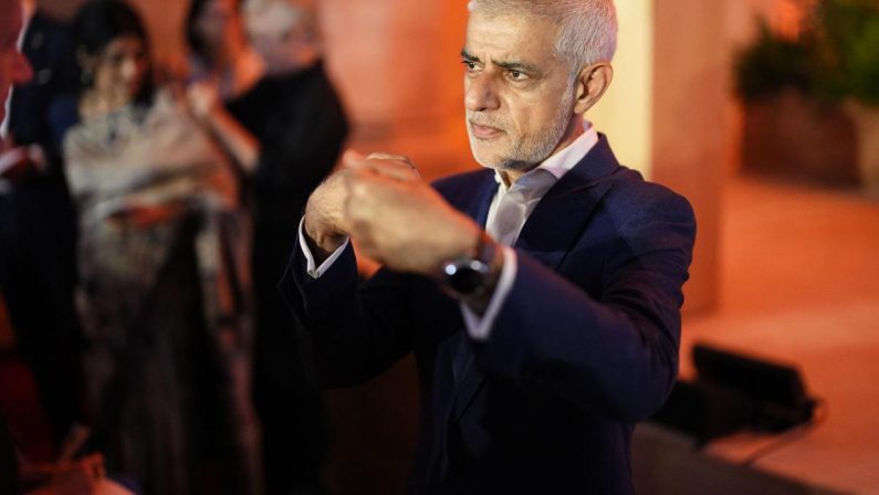 Non solo Mamdani, anche il sindaco di Londra contro Netanyahu: “Farò rispettare mandato d’arresto”