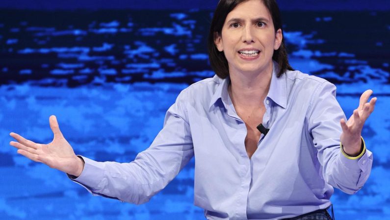 Legge elettorale, Schlein: “Governo sfiduciato dai suoi deputati, Meloni tragga conseguenze”