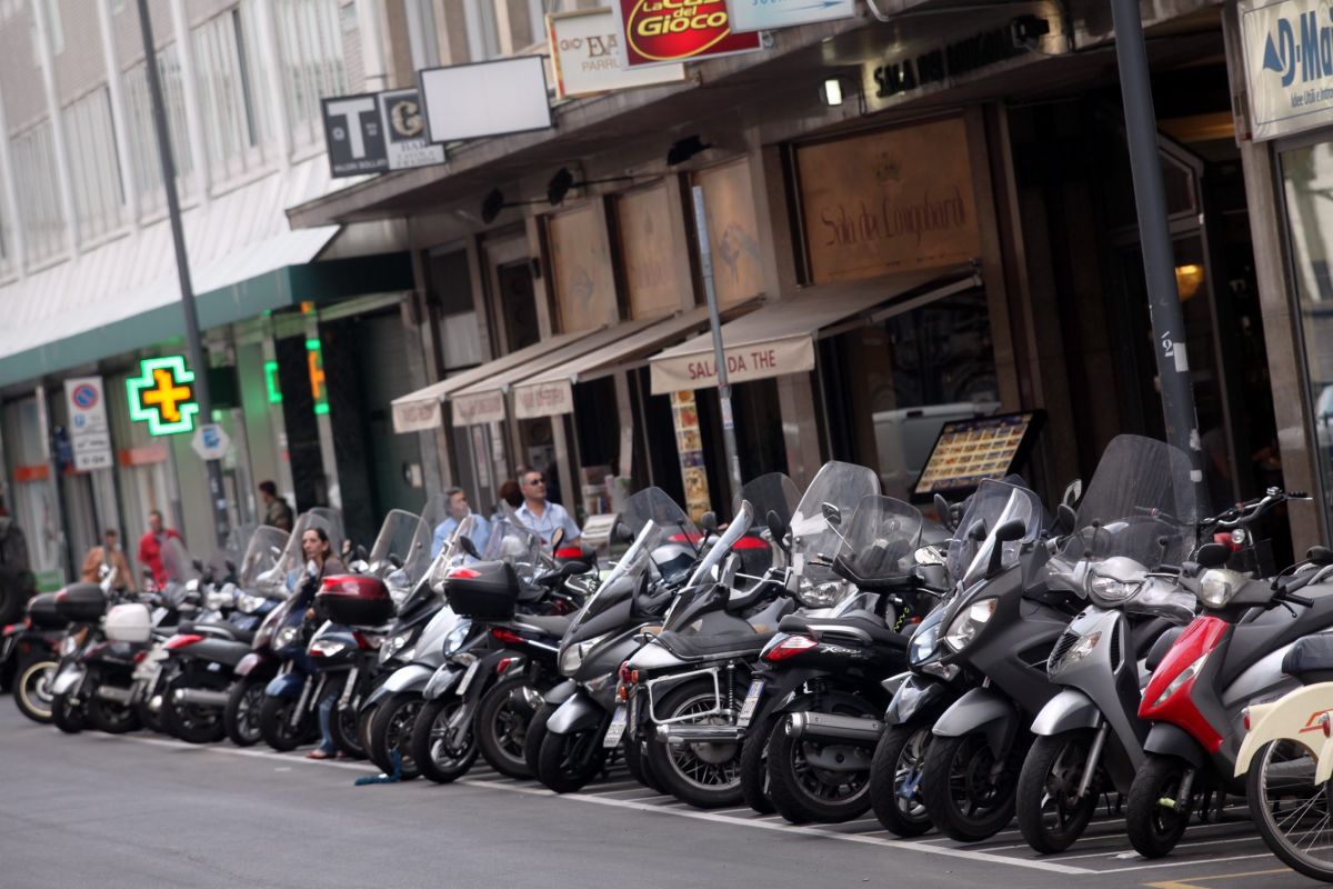 https://www.quotidianodelsud.it/wp-content/uploads/2026/07/scooter-ciclomotori.jpg