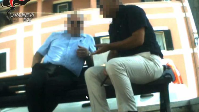 Spionaggio, ex 007 arrestati rispondono a gip. Difensore: “Nessun segreto rivelato”