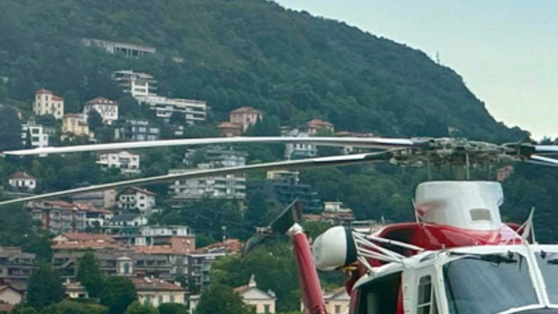 Como, si tuffa nel lago per salvare figlio e non riemerge