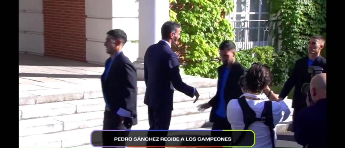 https://www.quotidianodelsud.it/wp-content/uploads/2026/07/spagna-campione-del-mondo-l-affronto-di-baena-al-premier-sanchez-nella-festa-video.jpeg