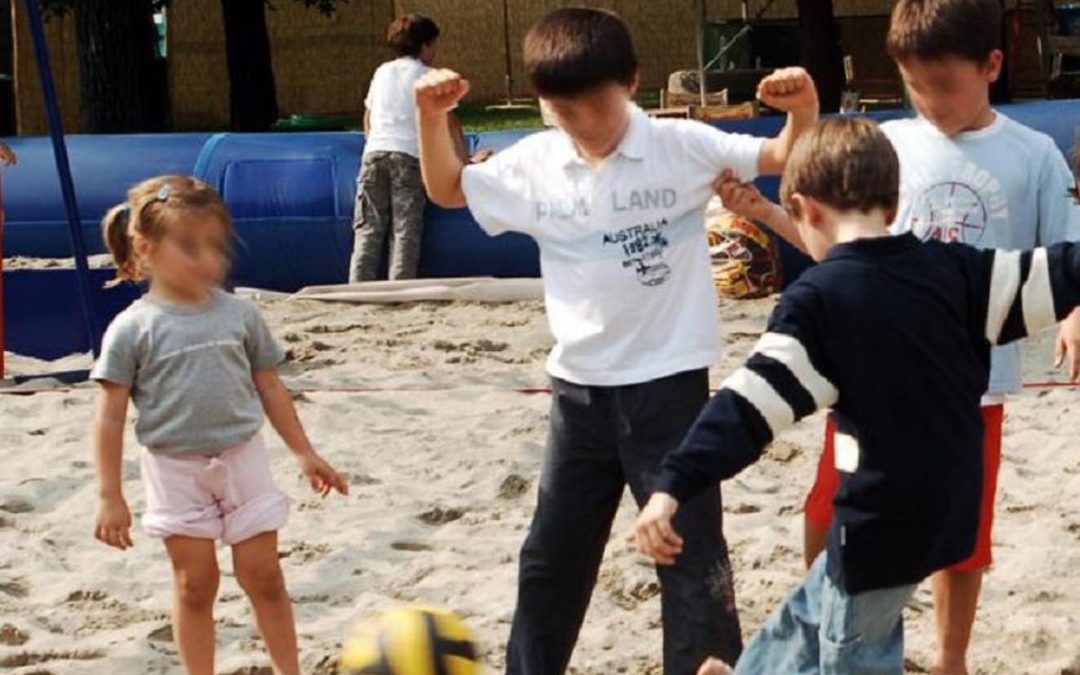 Estate, bimbi più a rischio incidenti: le regole per prevenirli