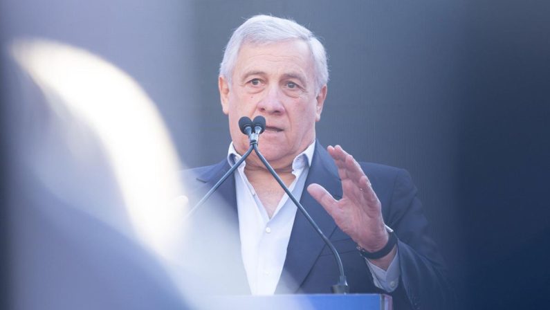 Tajani: “Ecco il piano per abbassare le tasse agli italiani”