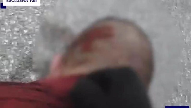 Caso Fakir, Tg1: fotogramma da bodycam poliziotto mostra ferita sulla nuca