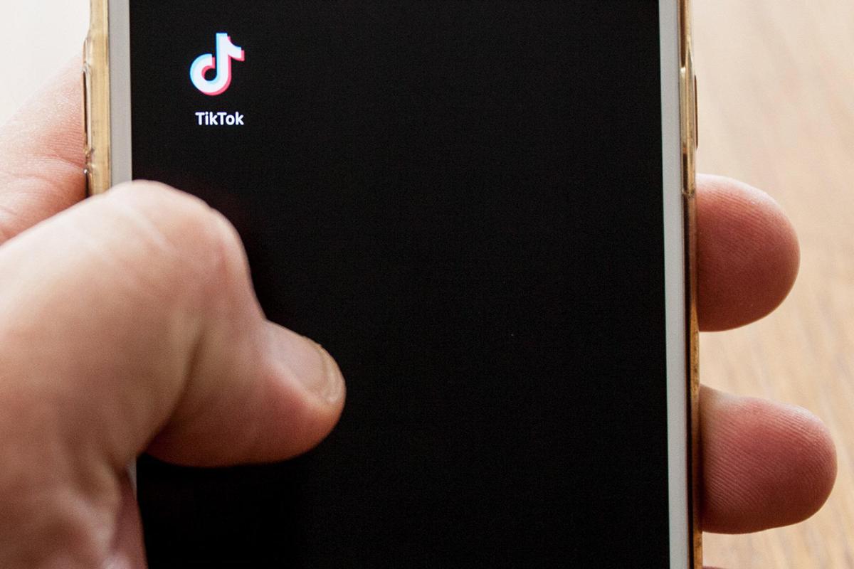 https://www.quotidianodelsud.it/wp-content/uploads/2026/07/tiktok-i-profili-degli-under-16-diventano-automaticamente-privati.jpeg