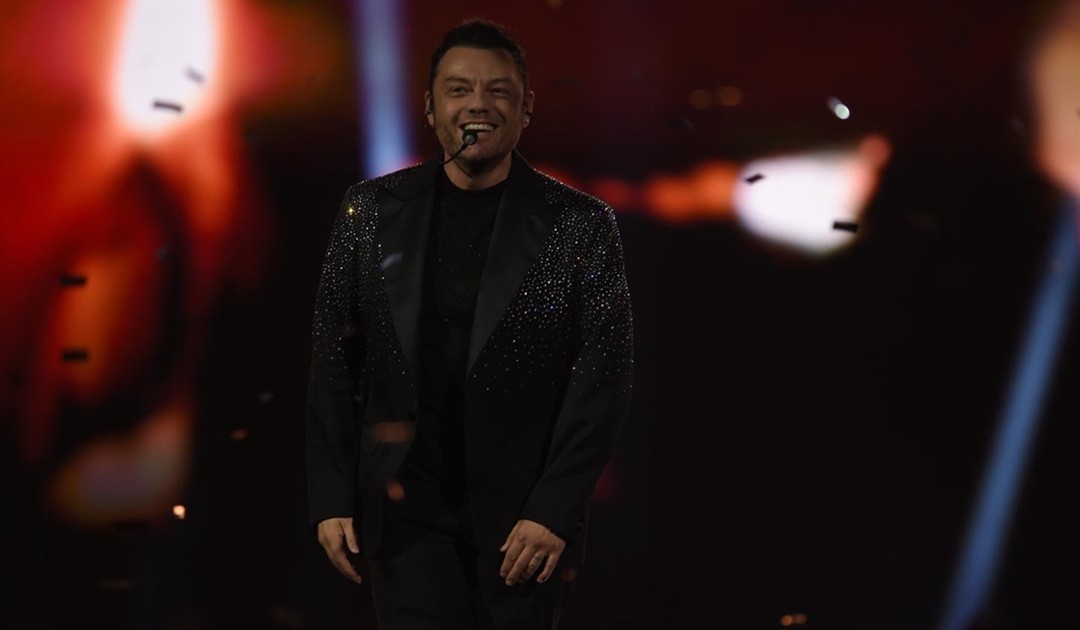 Un momento del concerto di Tiziano Ferro (Foto Alleva)