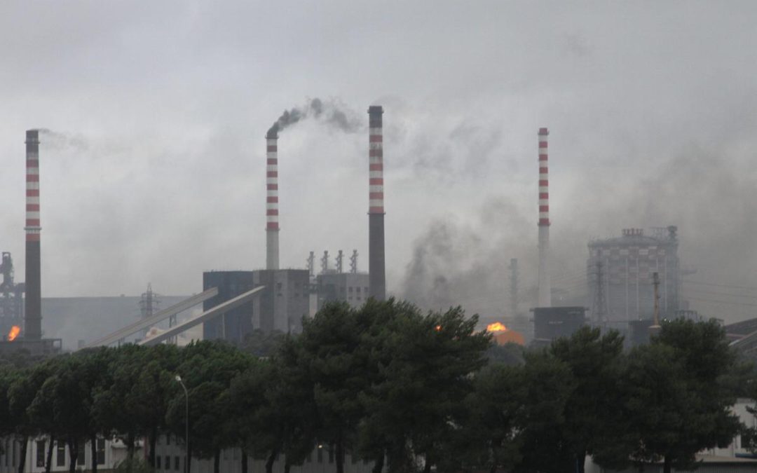 Ex Ilva, Corte Appello Milano: “Deve chiudere entro 90 giorni per amianto e polveri sottili”