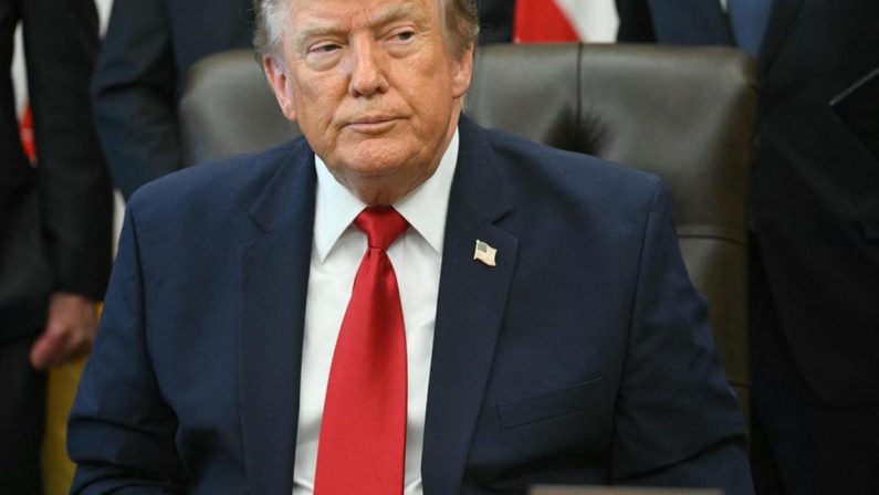Iran, Trump ferma gli attacchi: 3 motivi per lo stop, l’analisi