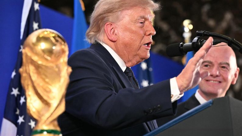 “Se la tua squadra perde…”, la battuta a Infantino: anche per Trump Argentina favorita?