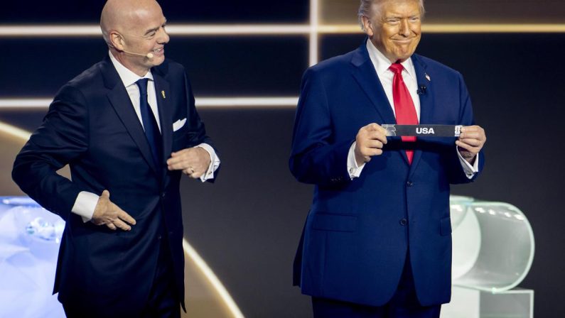 Trump: “Ho chiamato Infantino, espulsione di Balogun ingiusta”. Il presidente Fifa: “Non ho deciso io”