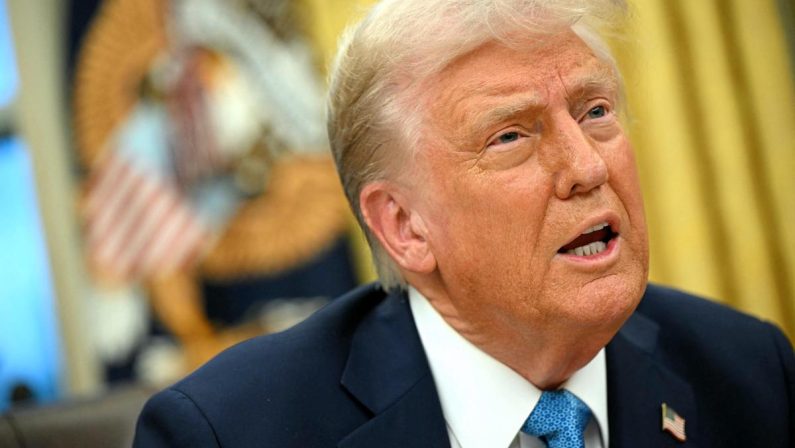 Usa, Trump parla a nazione: messaggio su brogli elettorali e attesa per ‘grande annuncio’