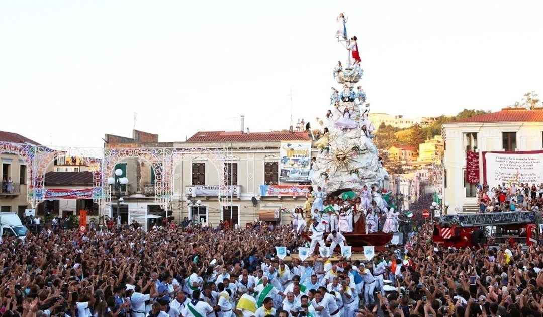Varia di Palmi, il Comune azzera il Cda: Salta l’edizione 2026