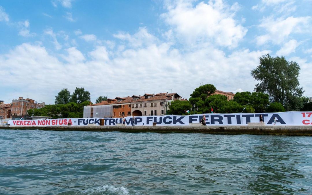 Venezia, scontri tra polizia e manifestanti che volevano raggiungere lo yacht di Fertitta